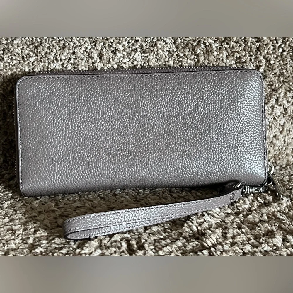 Michael Kors Gray Wristlet Wallet - Picture 4 of 8